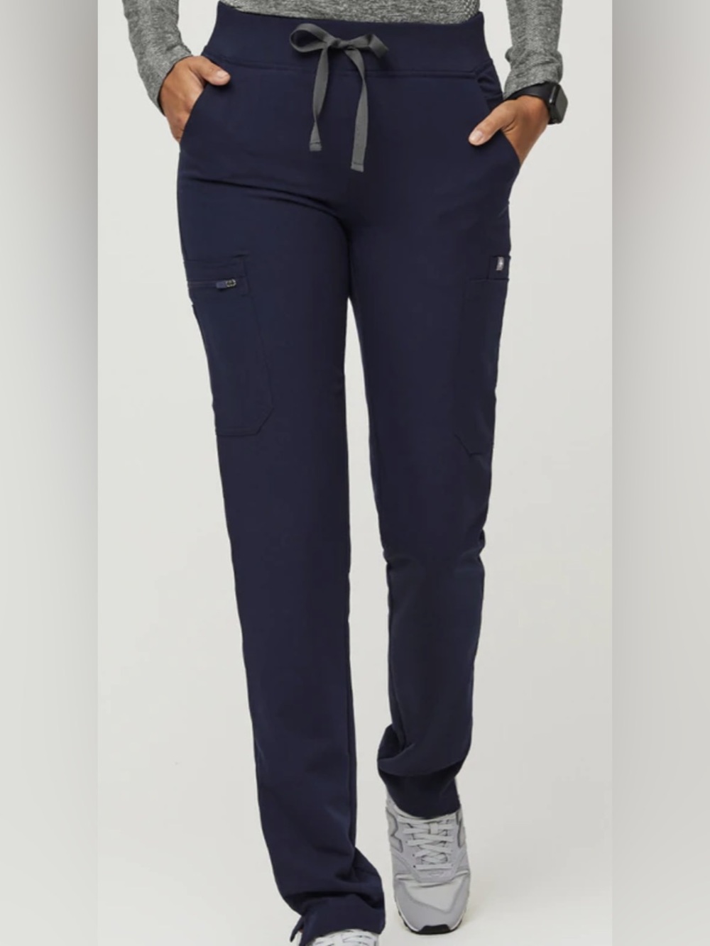 Figs Grey Straight-Leg Cargo Joggers